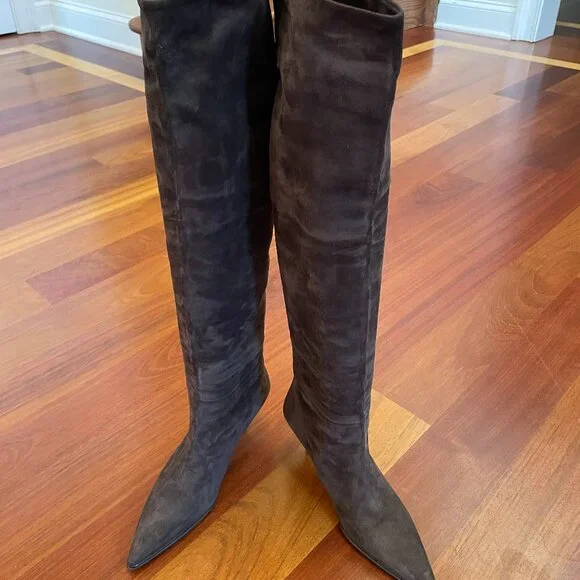 NEW Gucci Over-the-Knee Boots Dark Brown Suede Size 6 - Picture 1 of 4